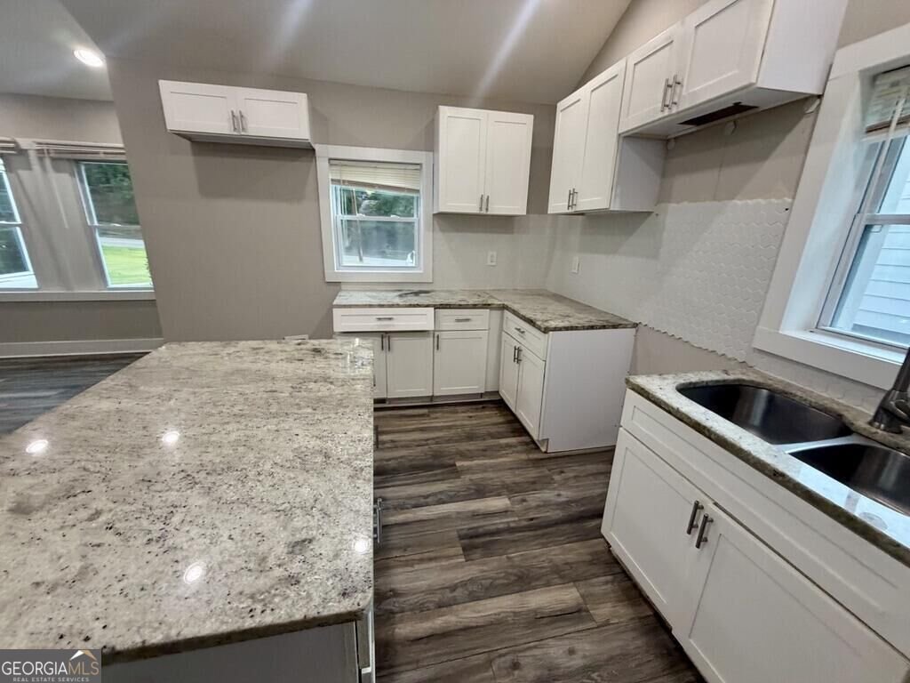 2025 Venetian Drive Atlanta - Photo 11