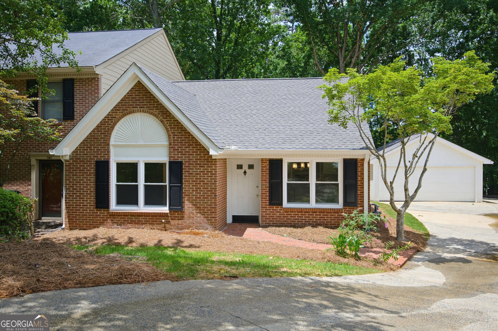1299 Whitlock Ridge Drive Marietta - main photo