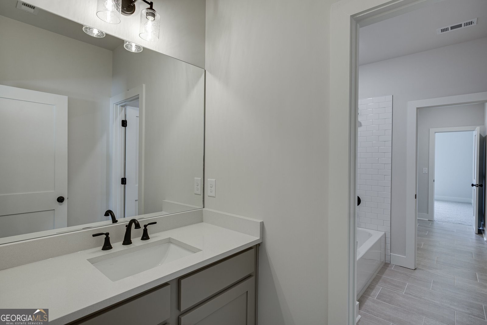 321 Lake Vista Drive Statham - Photo 46