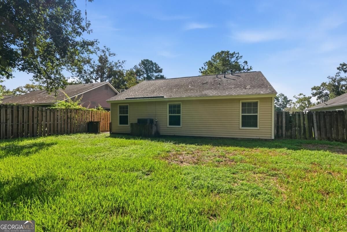 2 White Hawthorne Drive Savannah - Photo 26