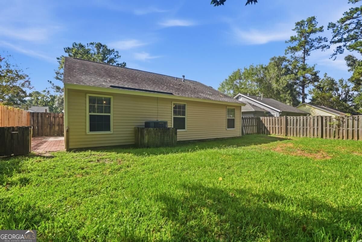 2 White Hawthorne Drive Savannah - Photo 28