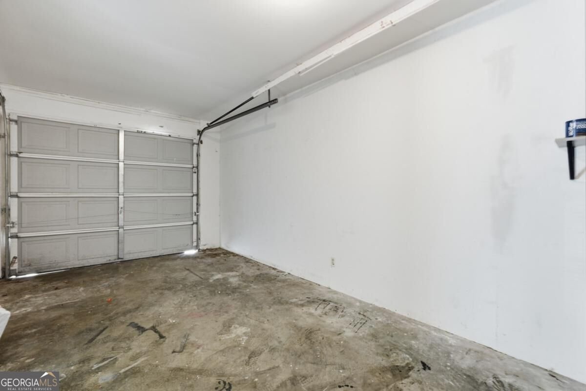 2 White Hawthorne Drive Savannah - Photo 30