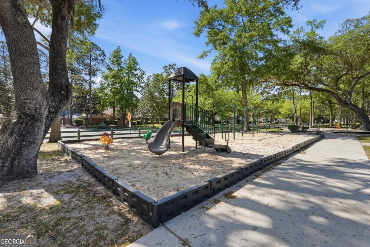 2 White Hawthorne Drive Savannah - Photo 44