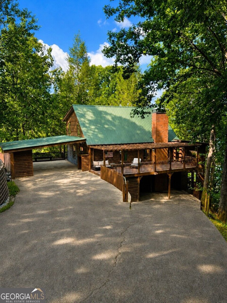 319 Chestatee View Drive Dawsonville - main photo