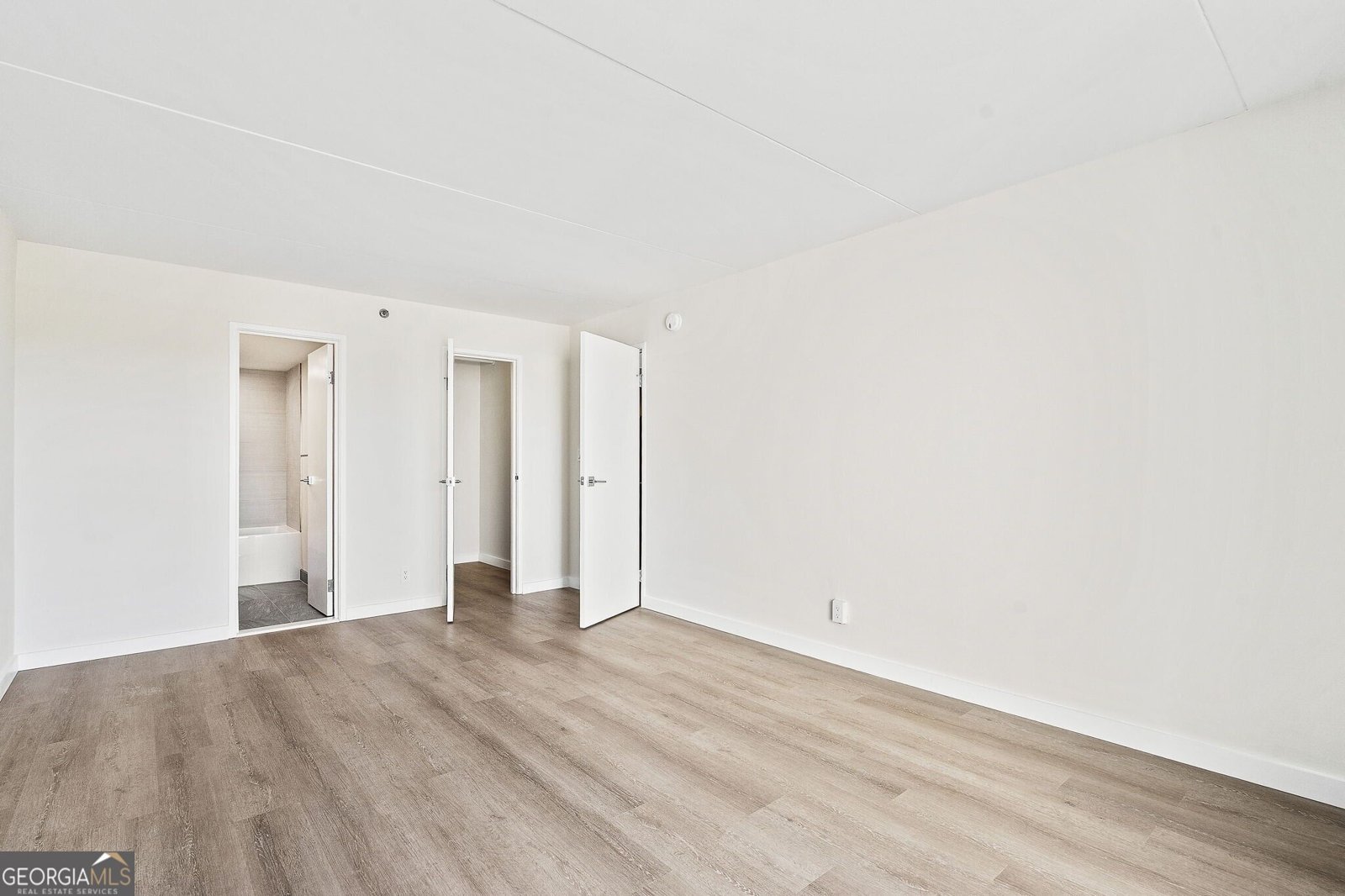 2460 Peachtree Road Atlanta - Photo 24