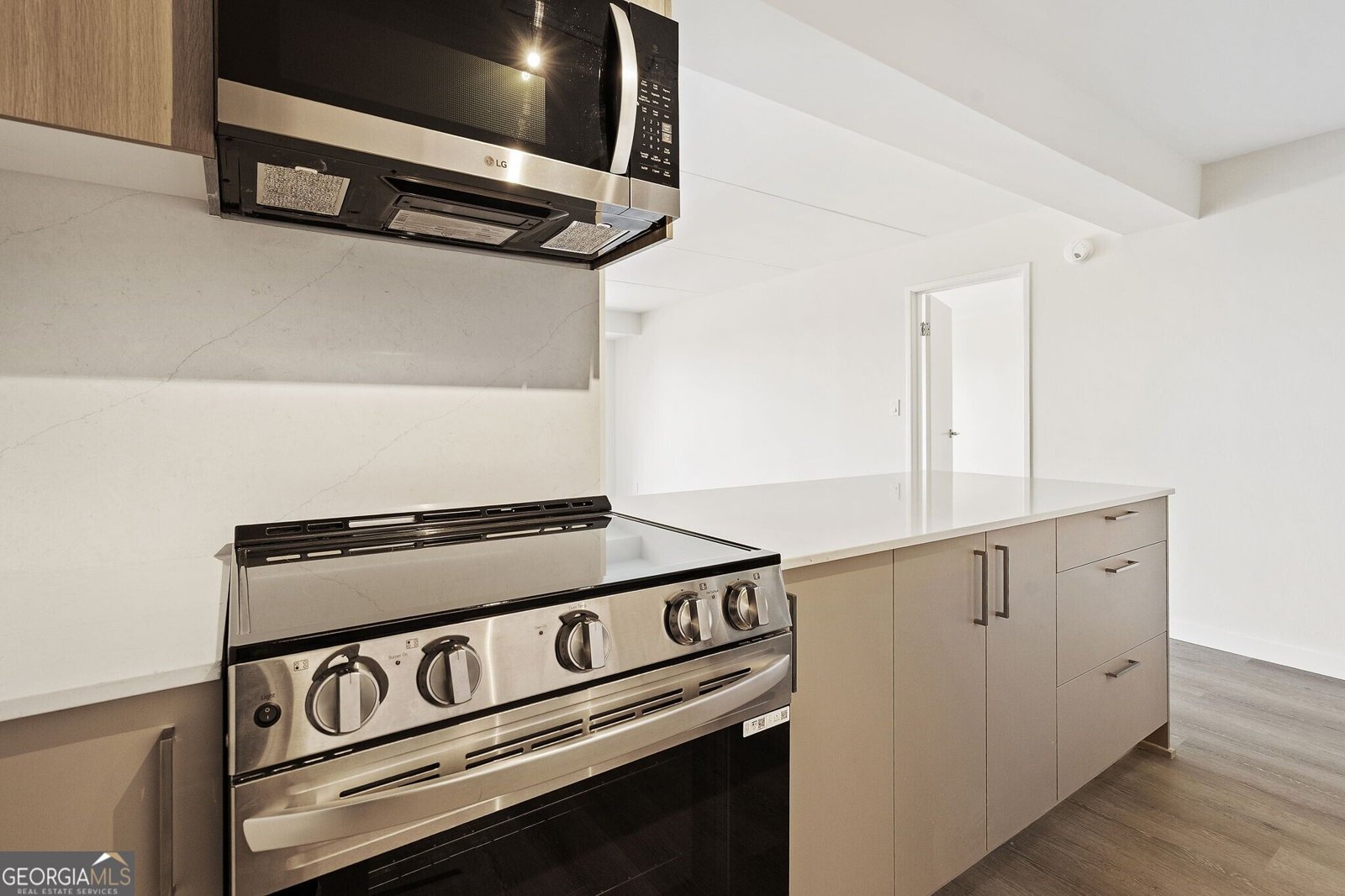 2460 Peachtree Road Atlanta - Photo 6