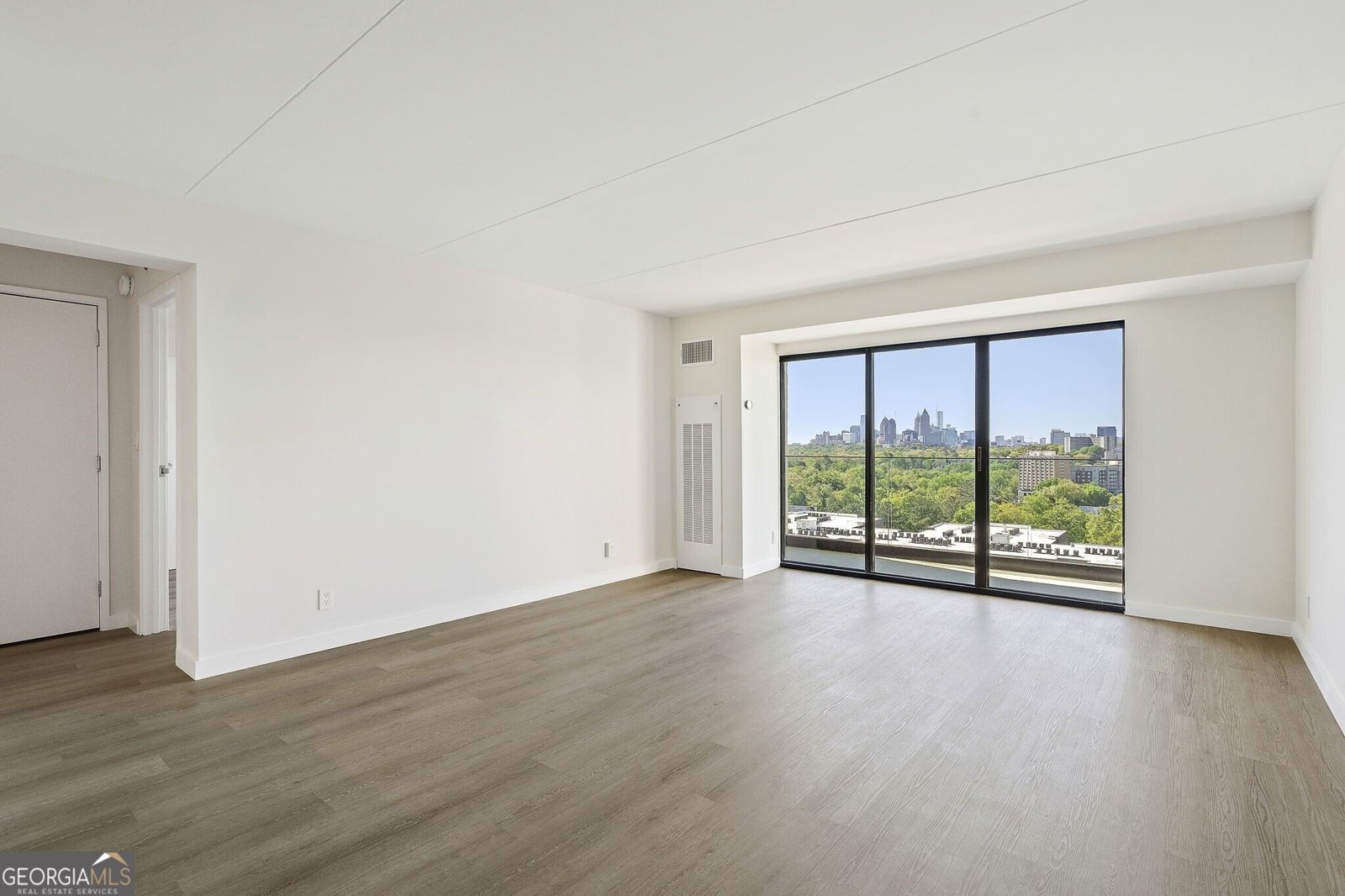 2460 Peachtree Road Atlanta - Photo 9