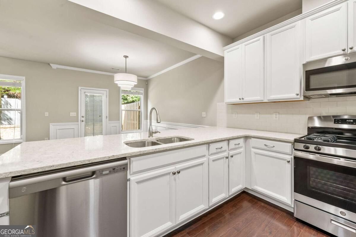 2698 Village Park Bend Duluth - Photo 10