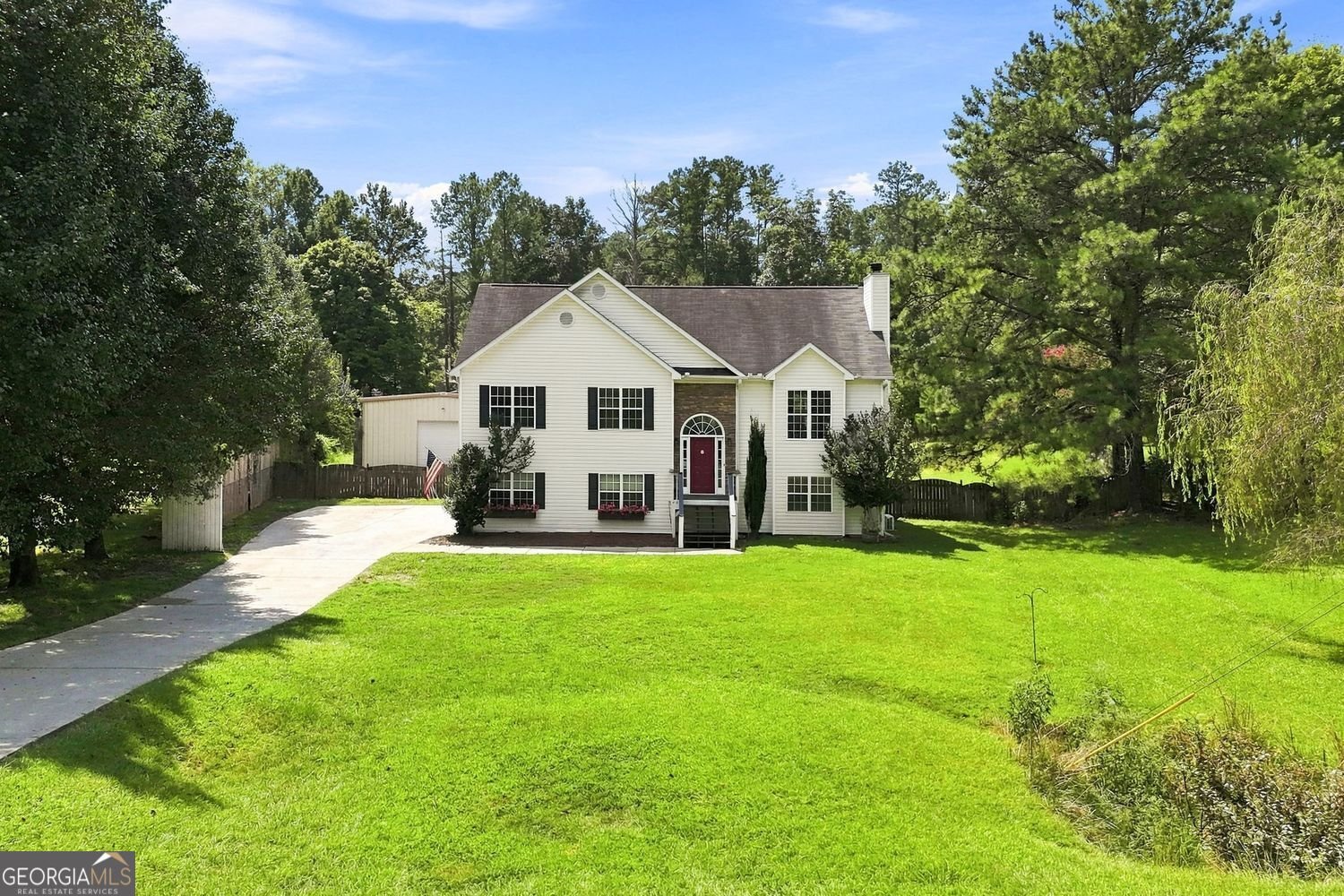 215 Cherokee Springs Way Woodstock - main photo