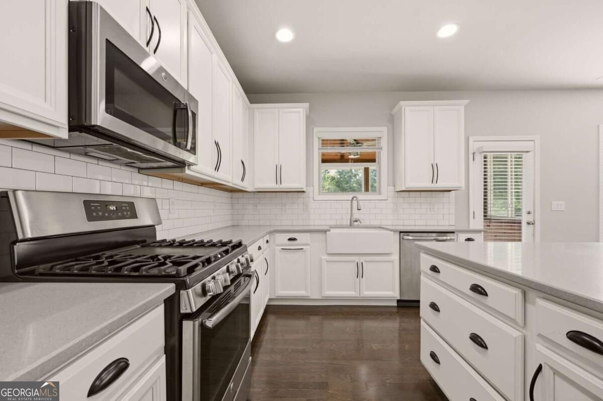 2228 Lakeview Bend Way Buford - Photo 15