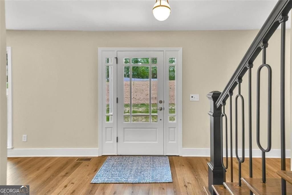 4587 Gilhams Road Roswell - Photo 10