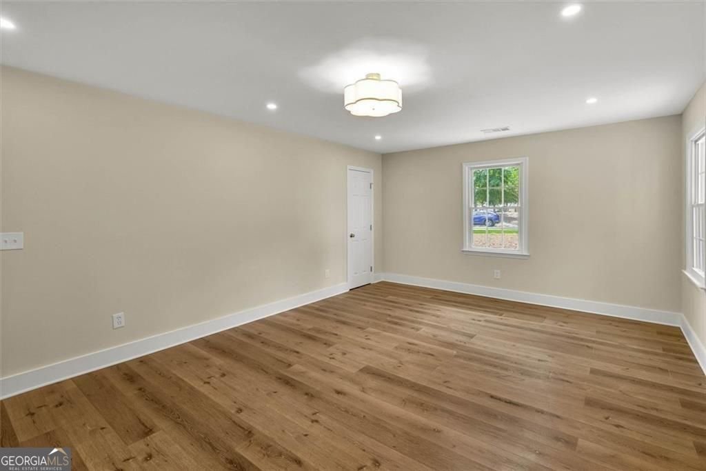 4587 Gilhams Road Roswell - Photo 32