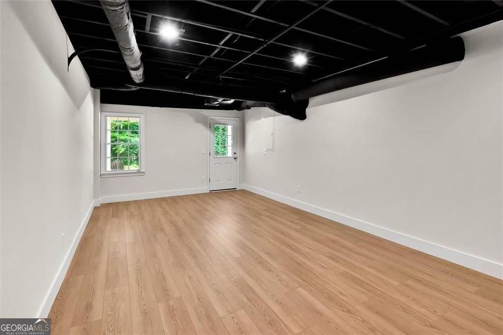 4587 Gilhams Road Roswell - Photo 37