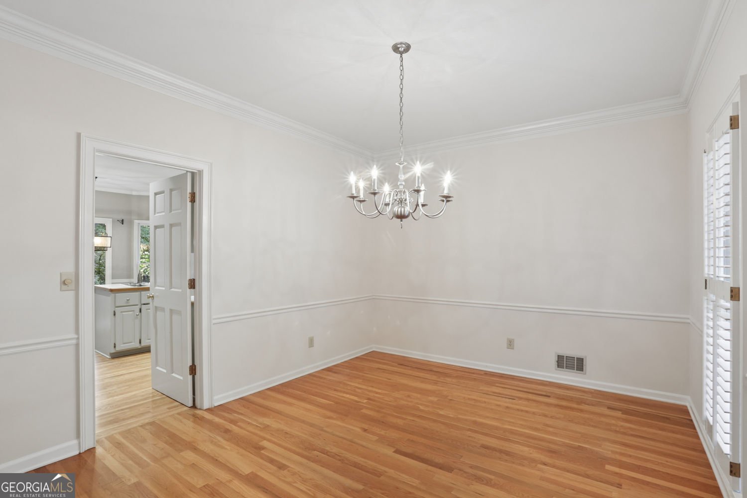 1090 Applecross Drive Roswell - Photo 8