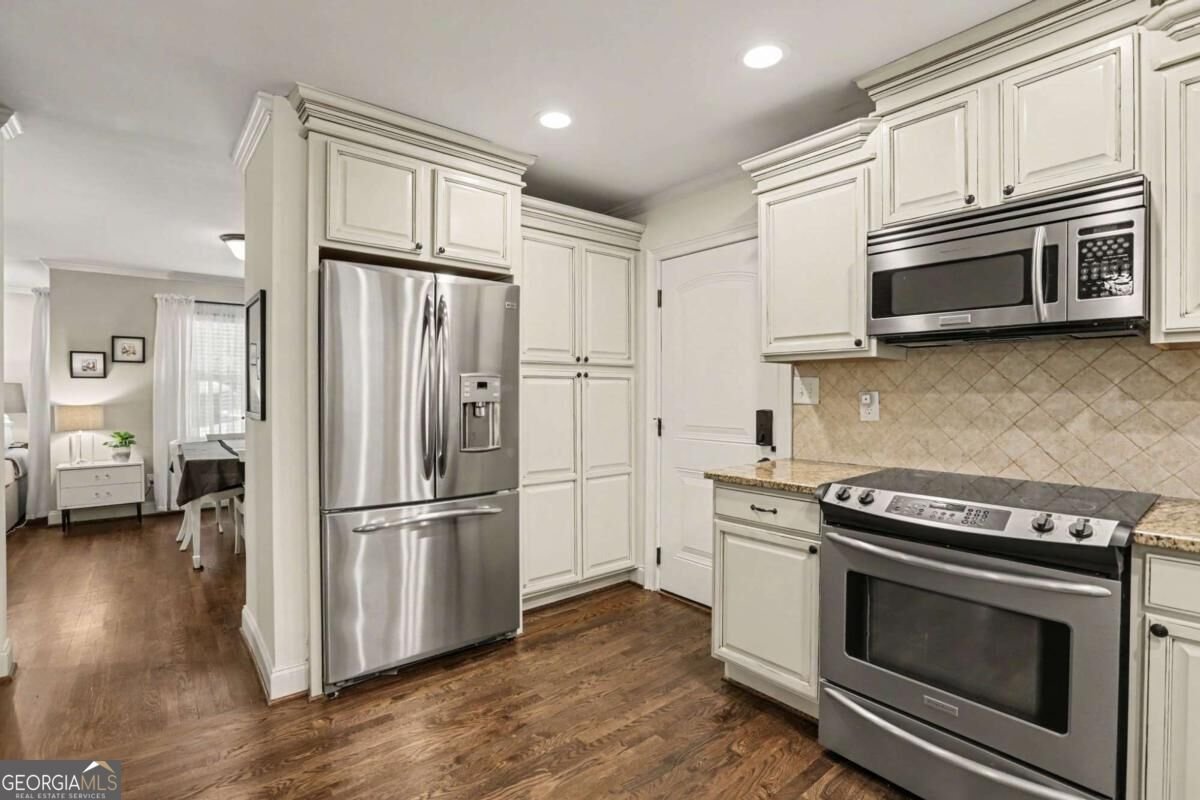 2665 Hawthorne Drive Atlanta - Photo 8