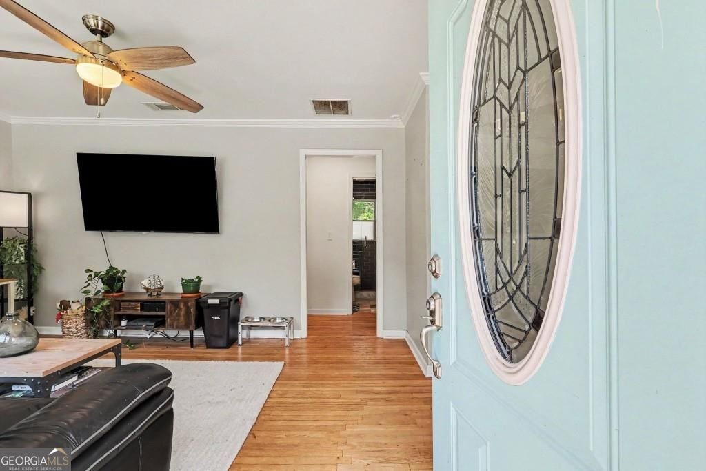 1120 Delores Forest Park - Photo 13