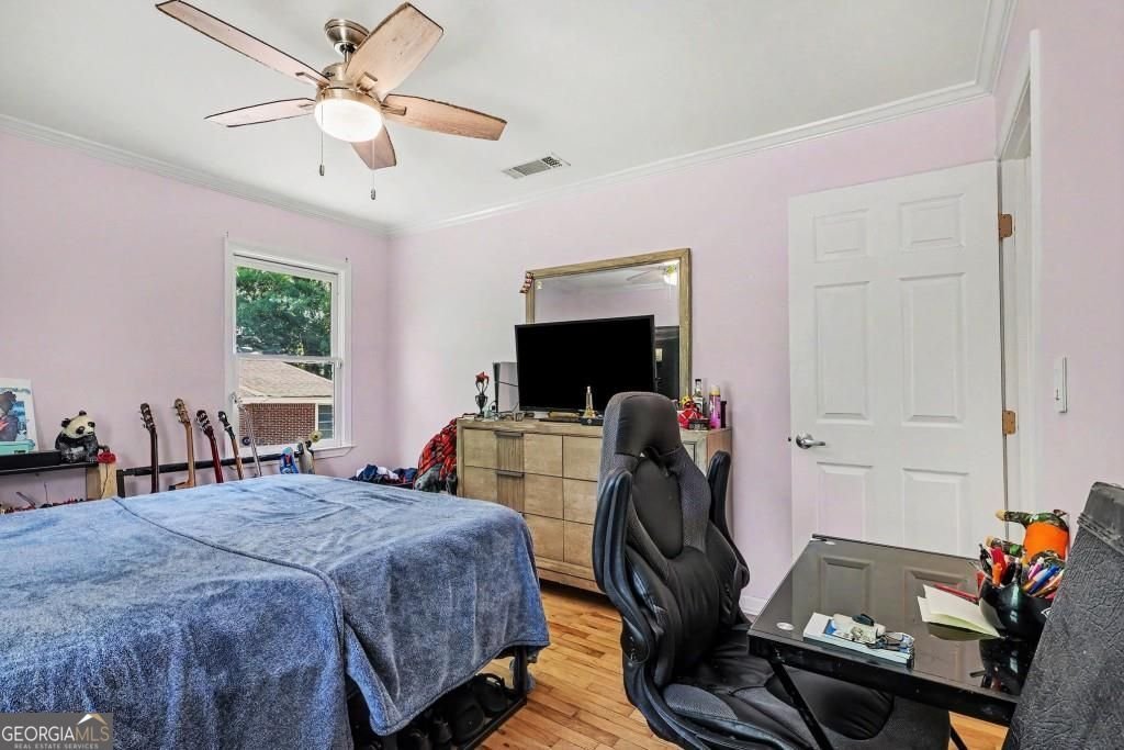 1120 Delores Forest Park - Photo 27