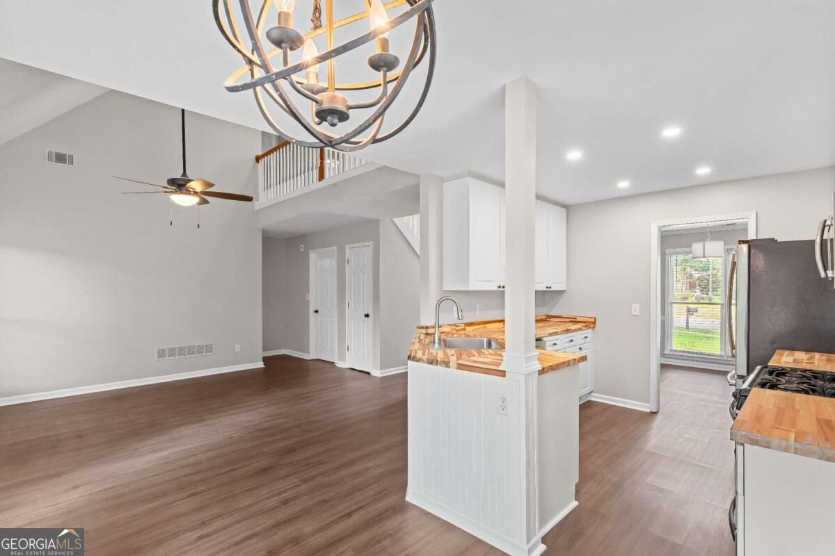 602 Overhill Drive Woodstock - Photo 6