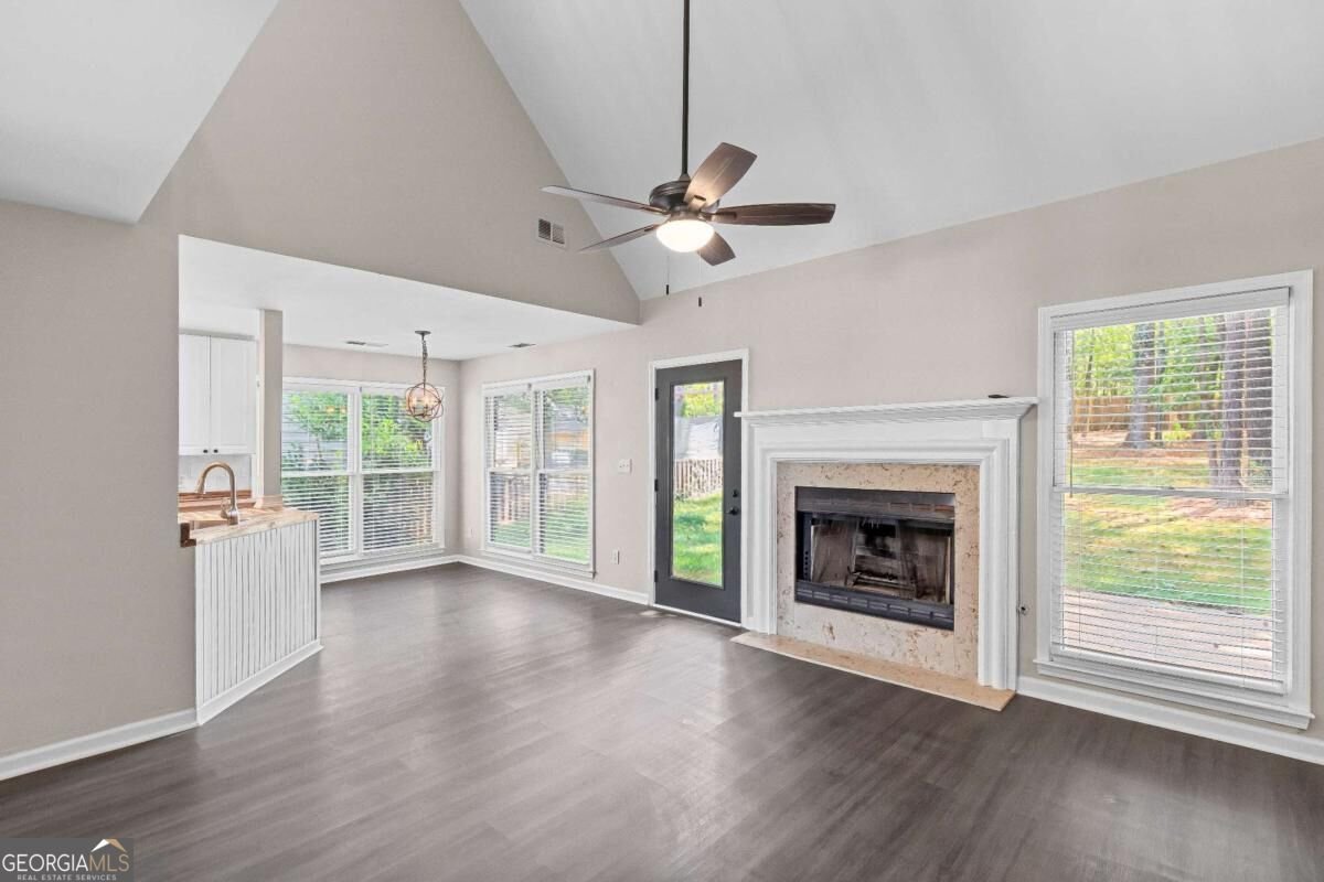 602 Overhill Drive Woodstock - Photo 7