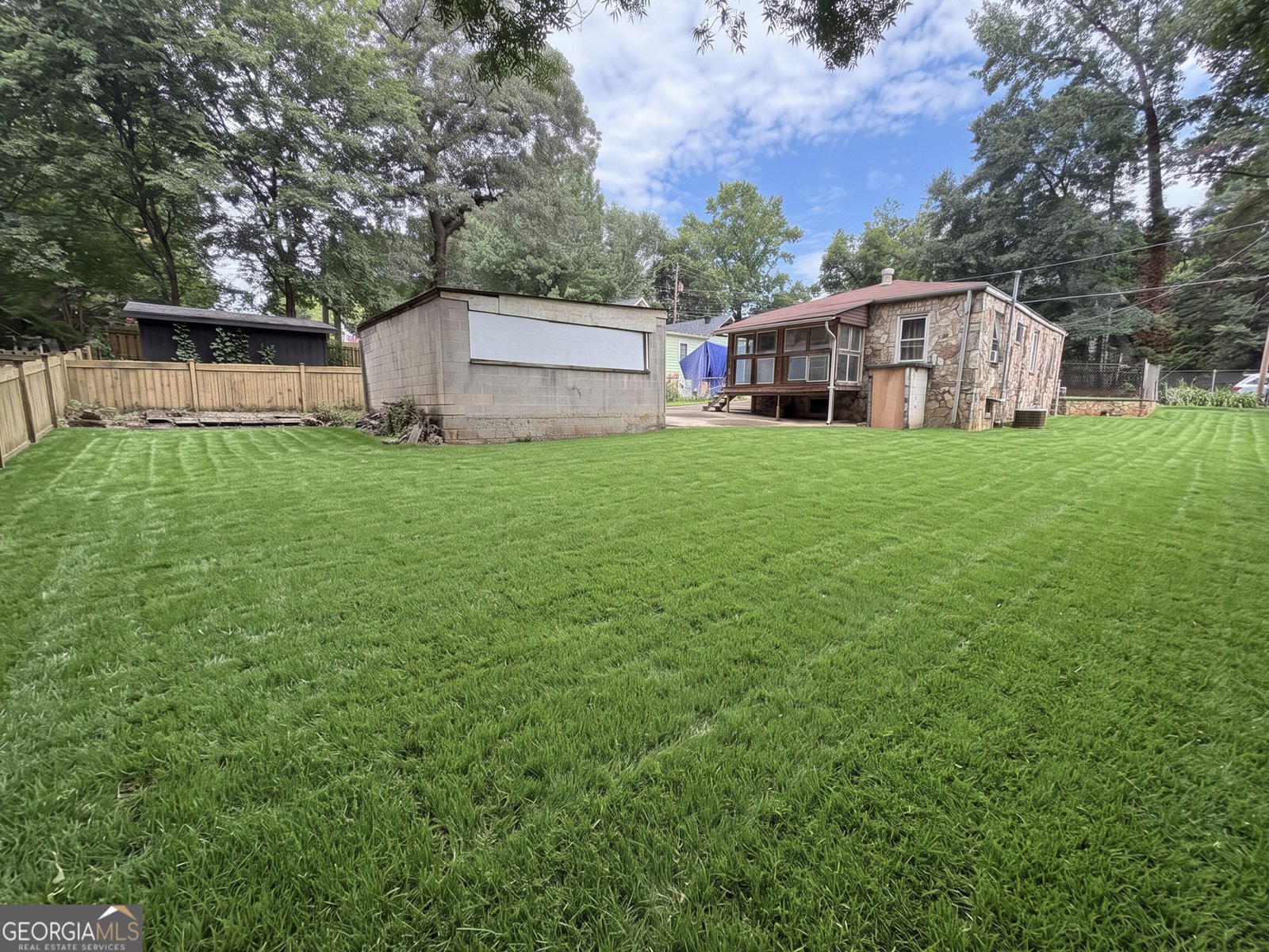 645 Schuyler Avenue Atlanta - Photo 8