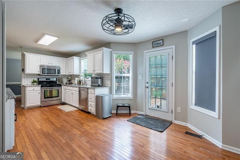 101 McCullough Road Stockbridge - Photo 14