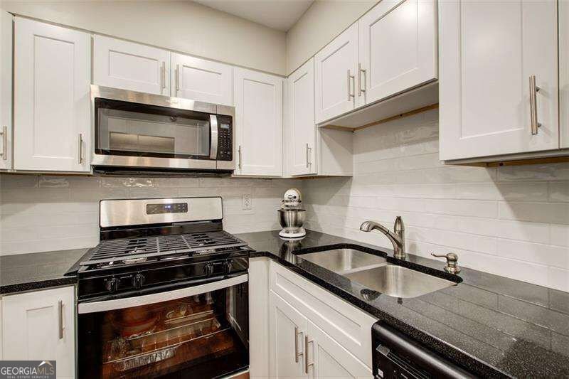 2479 Peachtree Road Atlanta - Photo 10