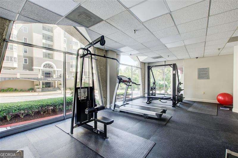 2479 Peachtree Road Atlanta - Photo 32