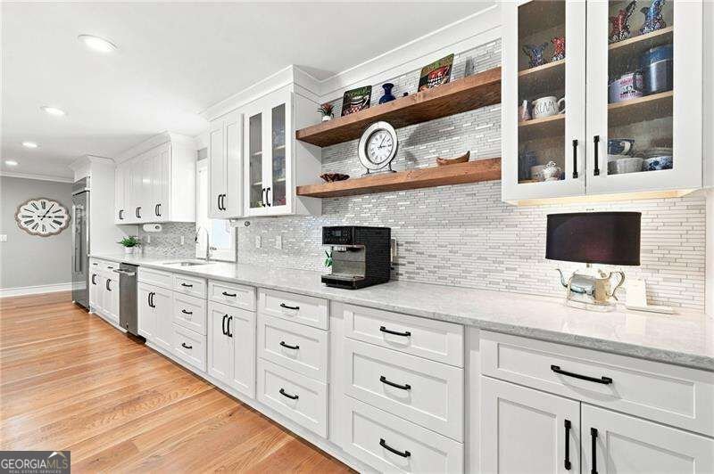 3275 Lanier Beach South Road Cumming - Photo 16