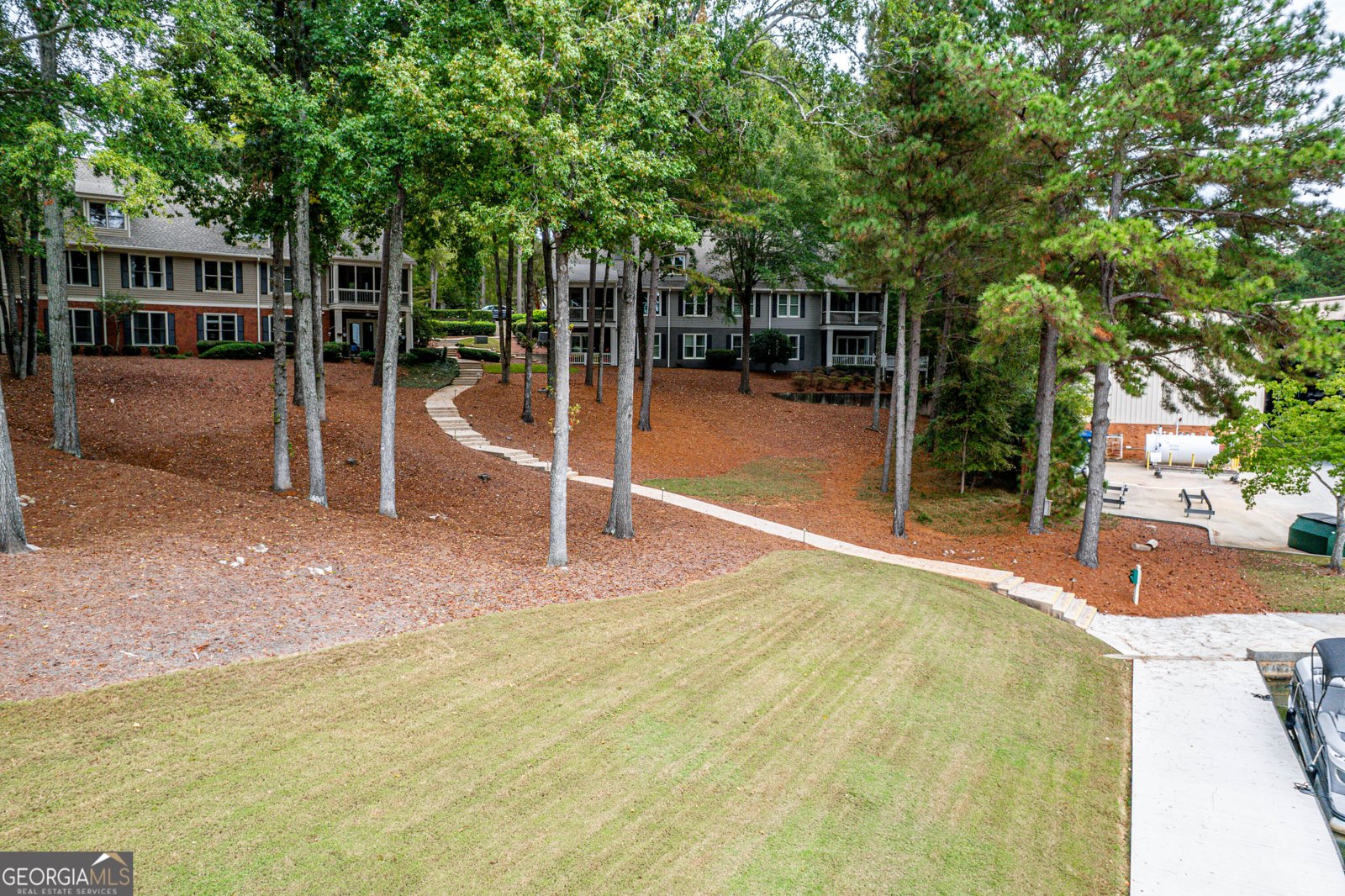 1001B Marina Cove Lane Greensboro - Photo 8
