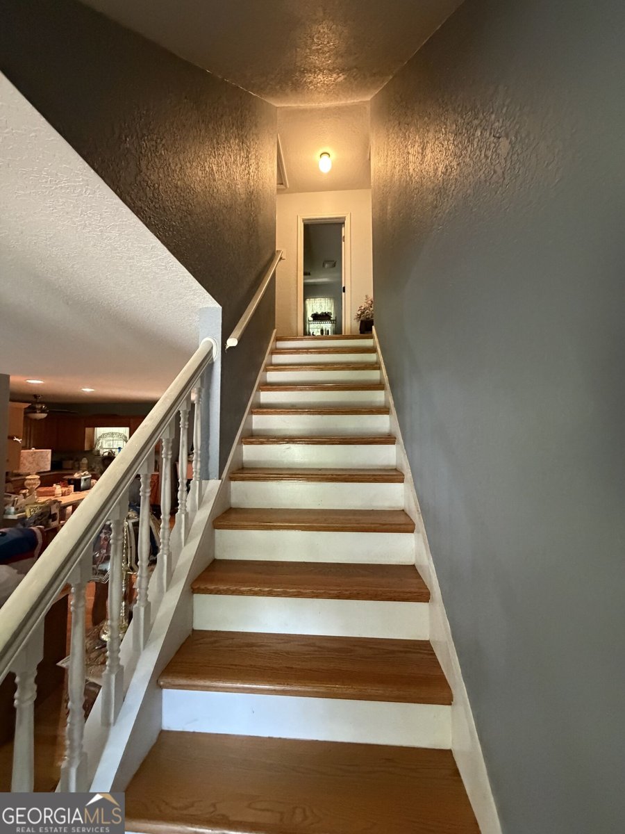 70 Greenview Court Cleveland - Photo 9
