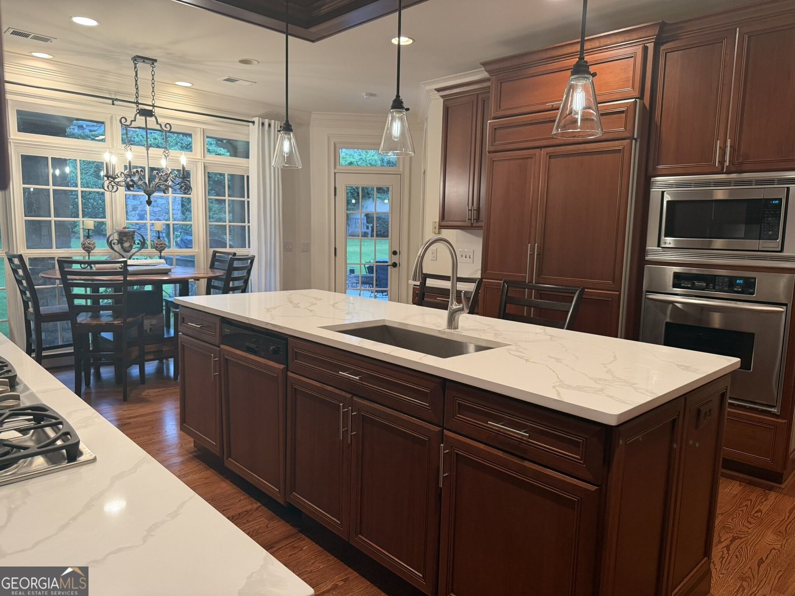 125 Claridge Drive Sandy Springs - Photo 6