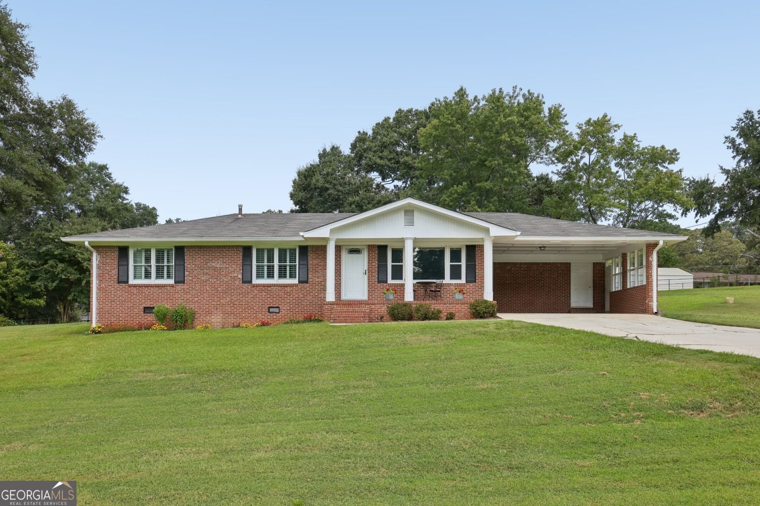 2833 Crabapple Circle Dacula - main photo