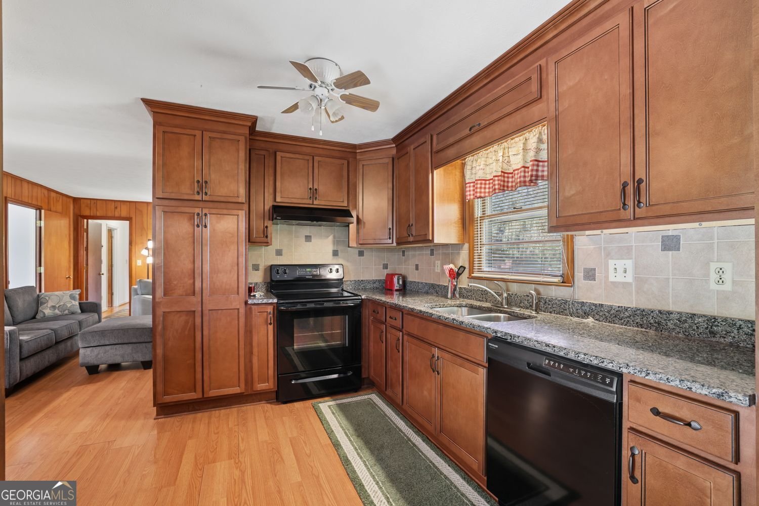 2833 Crabapple Circle Dacula - Photo 19