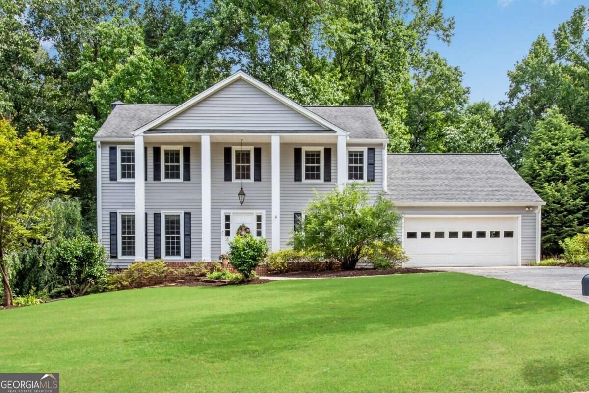 5197 Riverhill Road Marietta - main photo