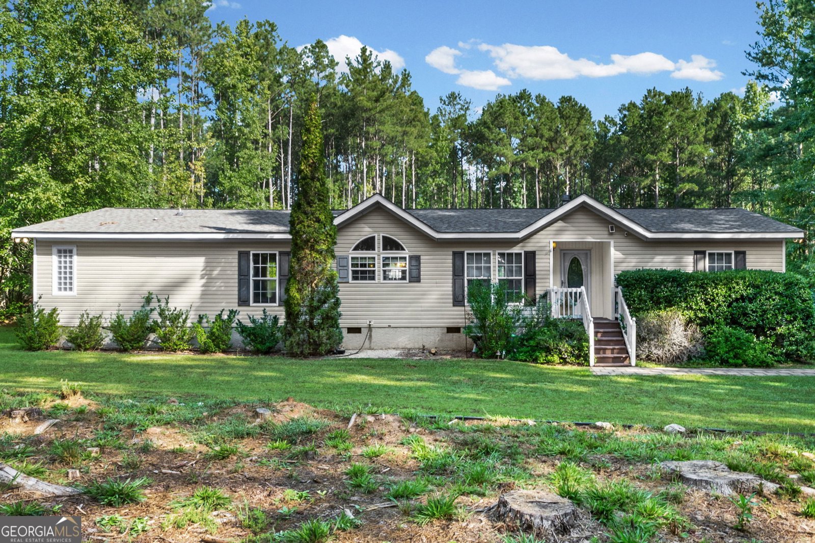 354 Gibson Road Newnan - main photo