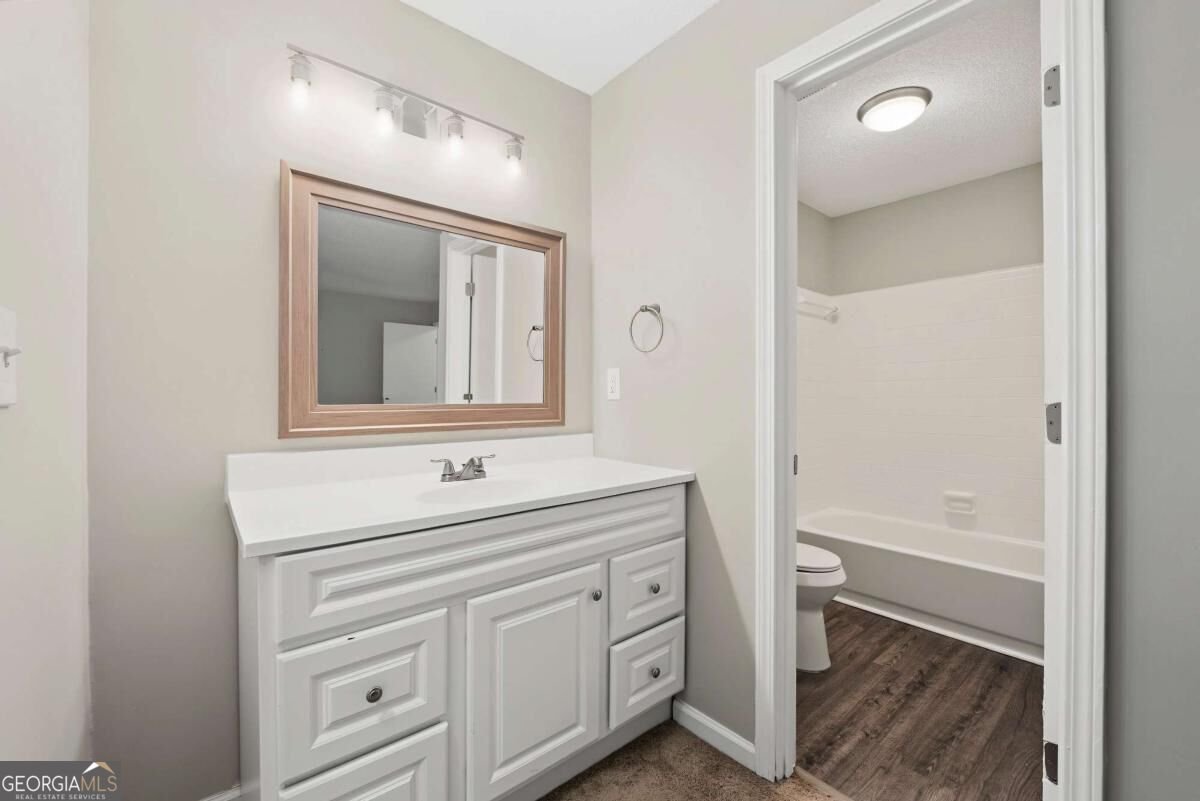 654 Village Creek Drive Lilburn - Photo 11