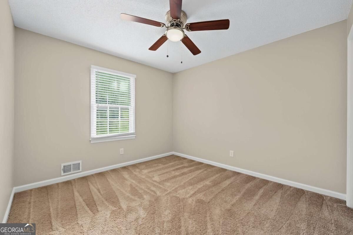 654 Village Creek Drive Lilburn - Photo 12