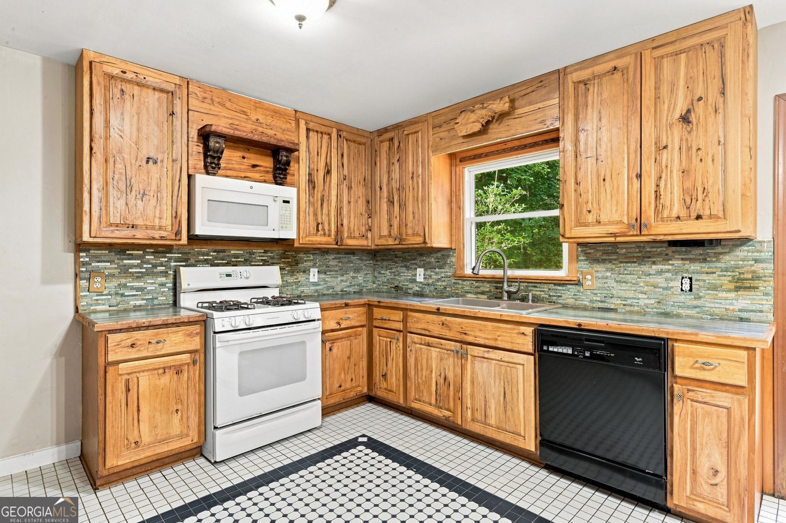 1513 Sandpiper Drive Woodstock - Photo 16
