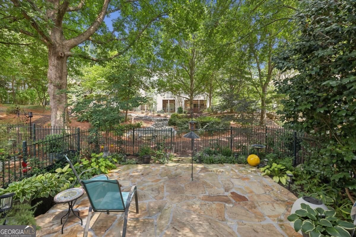 1334 Fernwood Circle Atlanta - Photo 42