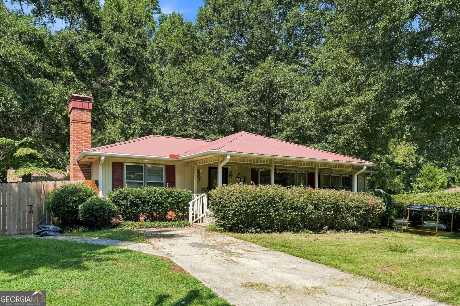 6383 Arthur Drive Lithia Springs - main photo