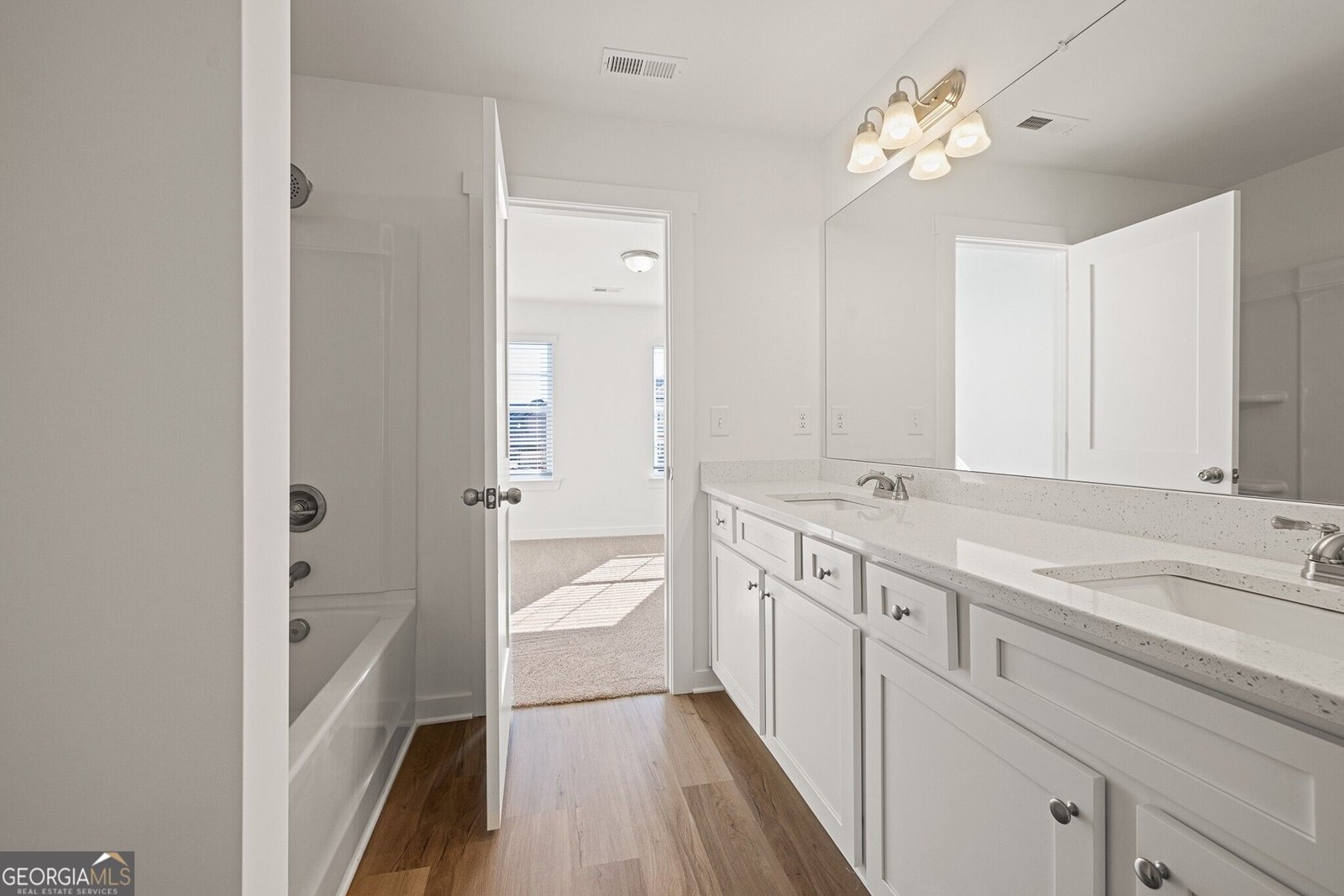 226 Cochin Drive Statham - Photo 41