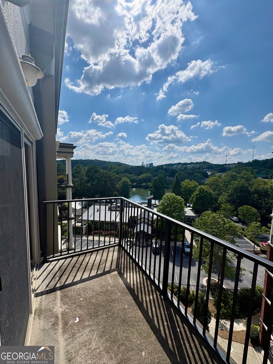 200 River Vista Drive Sandy Springs - Photo 7