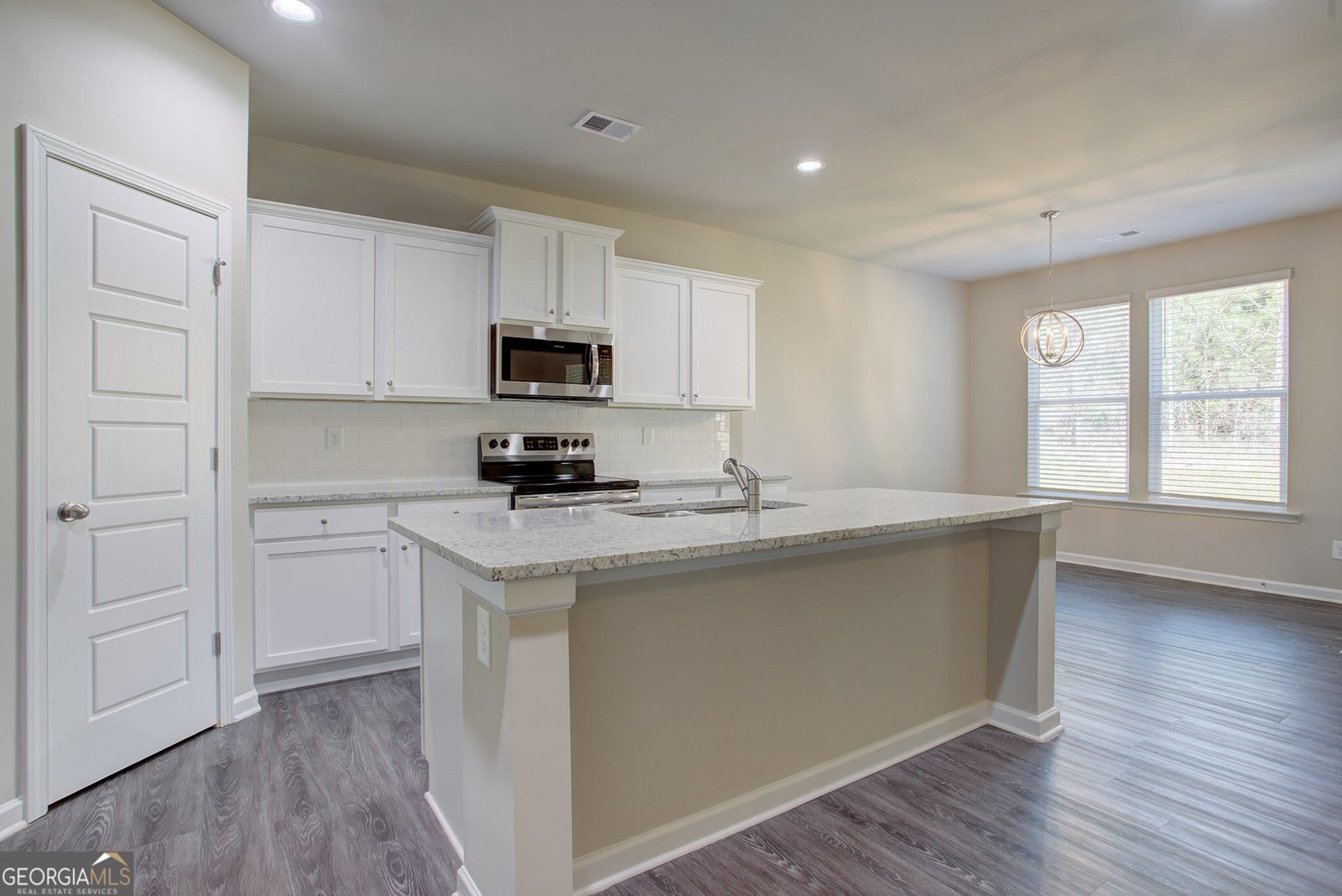 240 Cochin Drive Statham - Photo 9