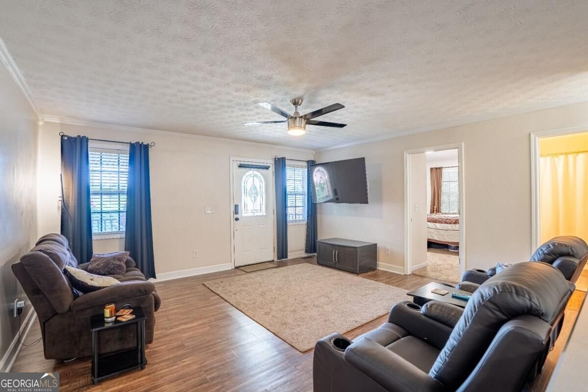 295 Perkins Circle Cumming - Photo 13