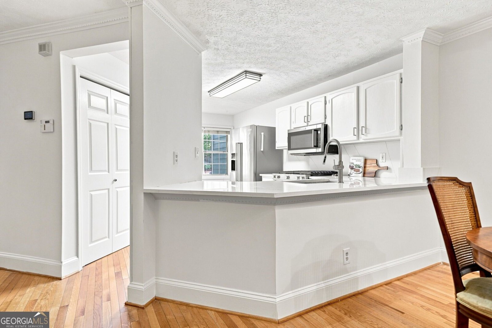 1340 Crossing Drive Atlanta - Photo 7