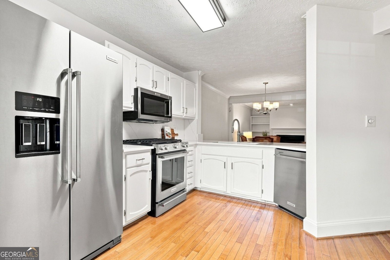 1340 Crossing Drive Atlanta - Photo 9