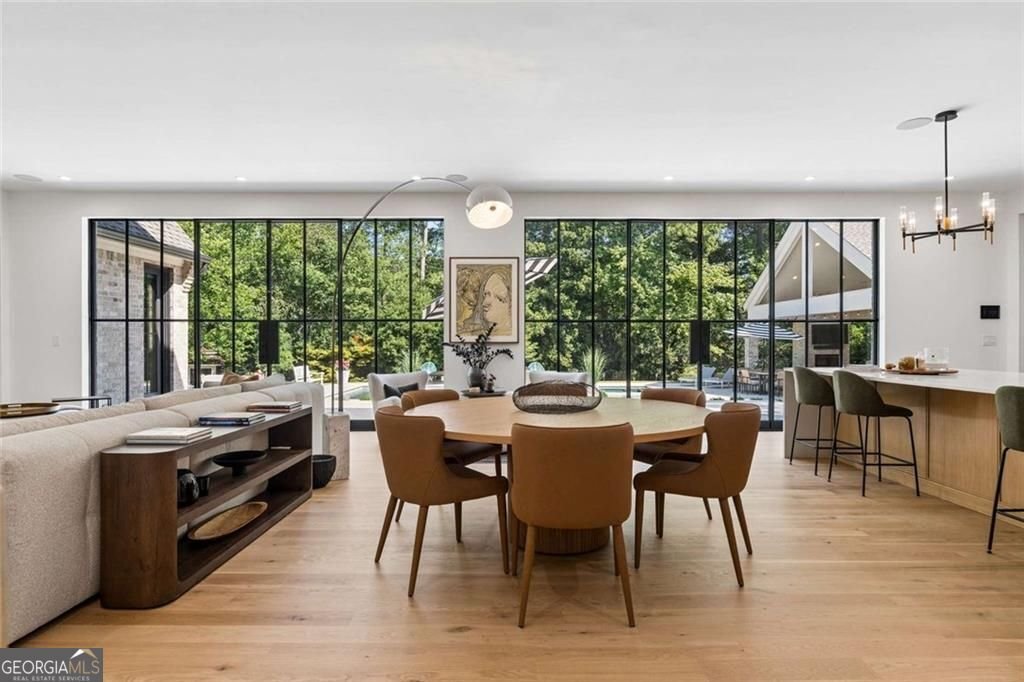 765 Heards Ferry Road Sandy Springs - Photo 8
