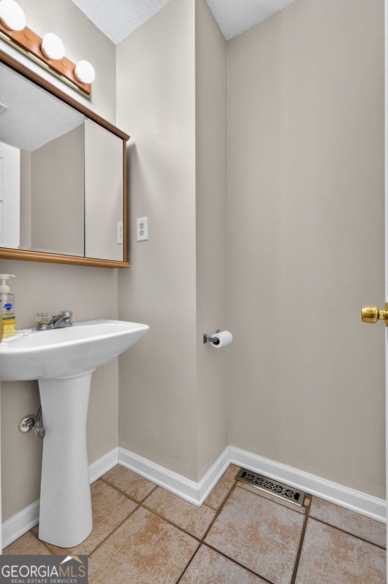 35 Oak Grove Lane McDonough - Photo 17