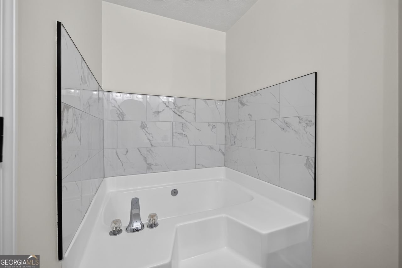 5450 Bushnell Court Flowery Branch - Photo 13