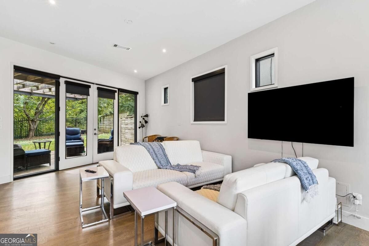 575 Highland Avenue Atlanta - Photo 11